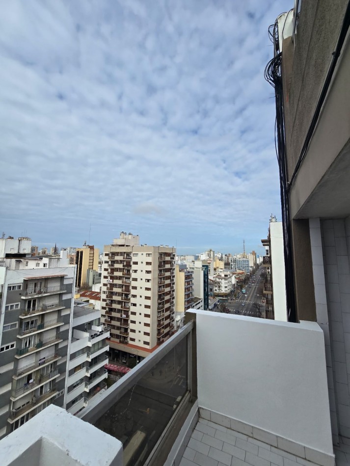 DEPARTAMENTO EN LA PERLA C/BALCON Y COCHERA