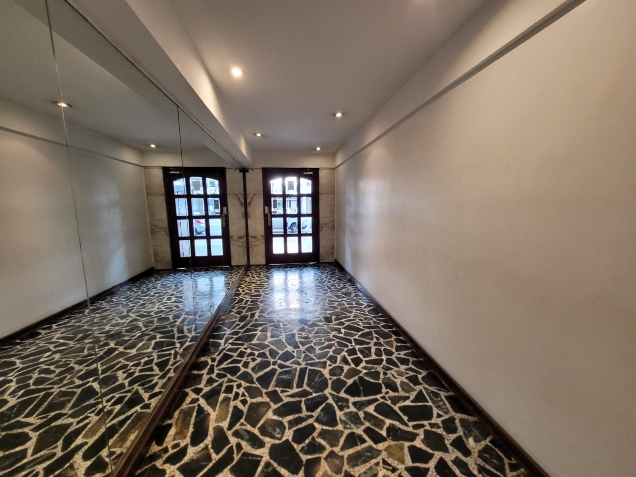 DEPARTAMENTO 2 AMBIENTES CON BALCON A LA CALLE