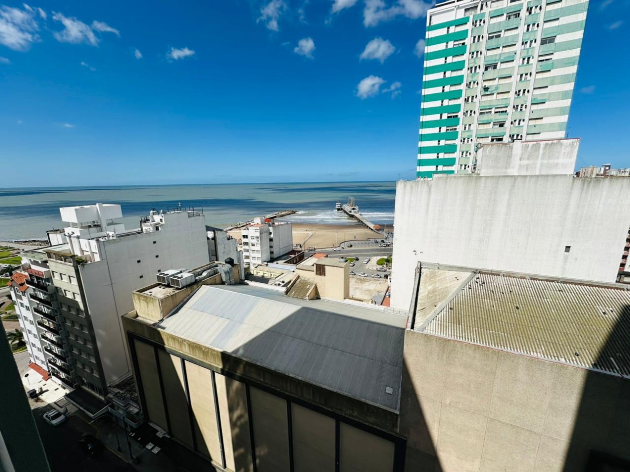 DEPARTAMENTO 2 AMBIENTES A LA CALLE CON VISTA AL MAR
